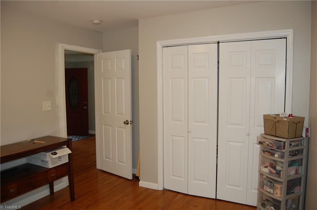 120 Oak Summit Road Winston-Salem, NC 27105 - Photo 17 of 29 Bedroom 2