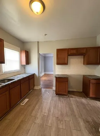 $1,699 | 81 Woodland Street, Detroit, MI 48202