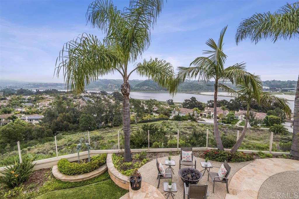 7381 Elegans Place Carlsbad, CA 92011 - Photo 18 of 25