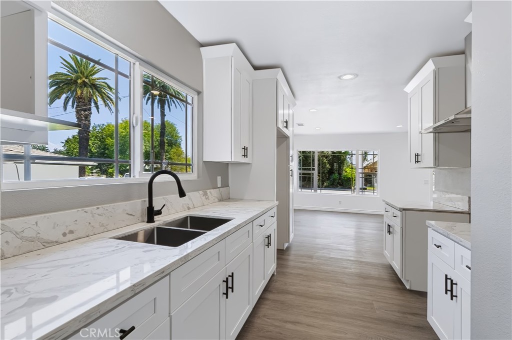 2357 Wilshire Street Riverside, CA 92501 - Photo 9 of 21 Gallery Image 9