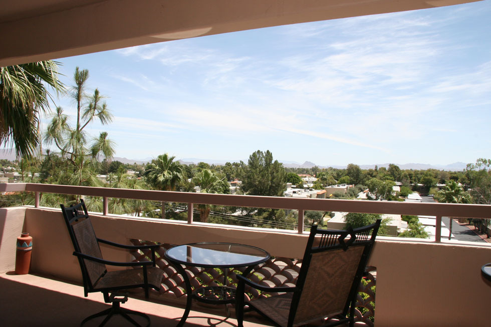 4200 North Miller Road, Unit 522 Scottsdale, AZ 85251 - Photo 14 of 26 Balcony
