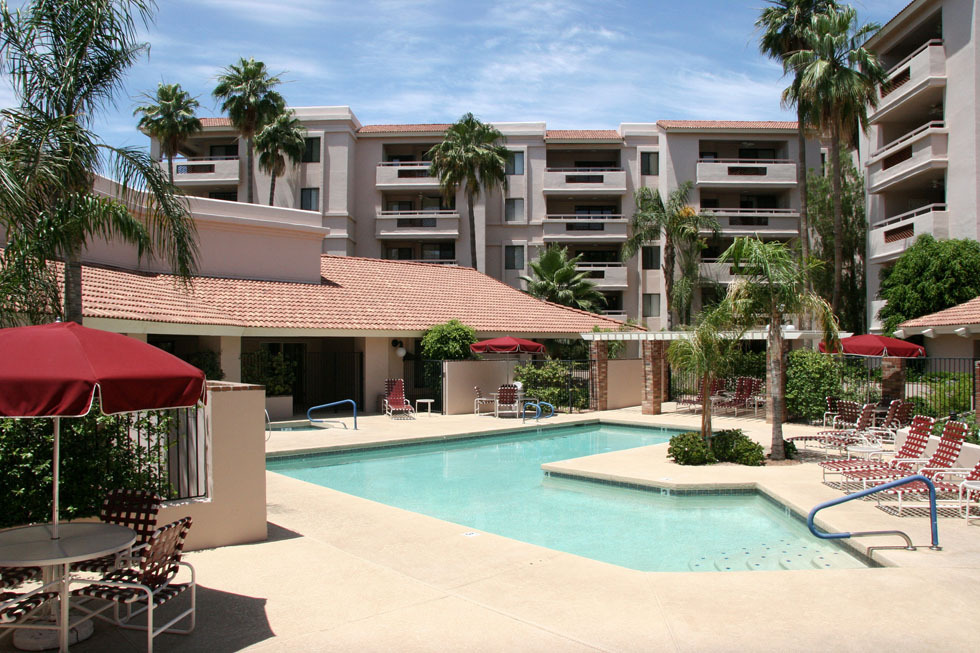 4200 North Miller Road, Unit 522 Scottsdale, AZ 85251 - Photo 17 of 26 Community Pool