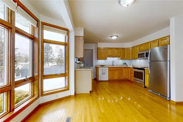 $248,000 | 128 Camelot Drive, Horseheads, NY 14845