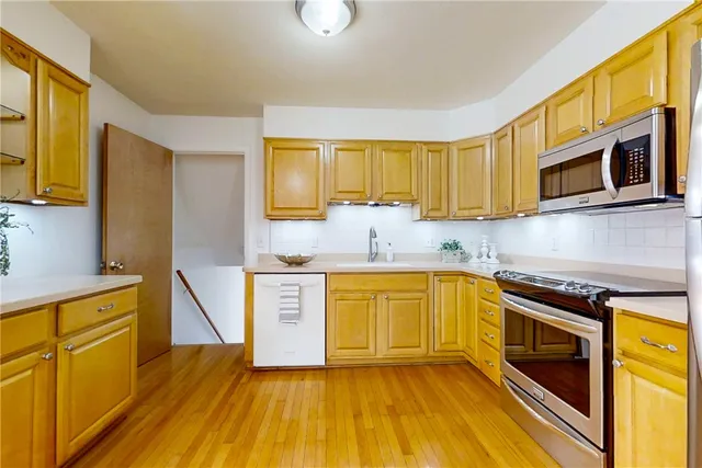 $259,900 | 128 Camelot Drive, Horseheads, NY 14845