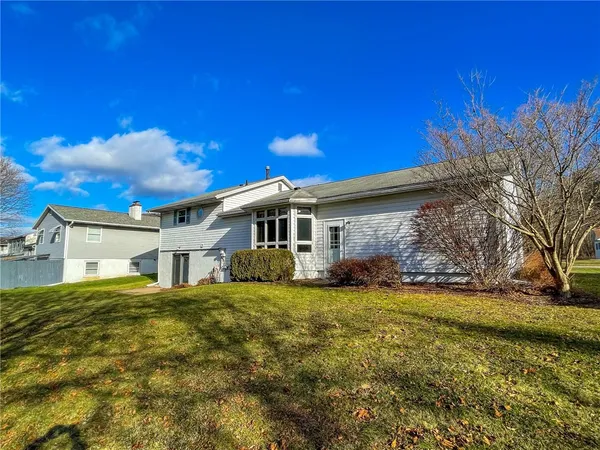 $248,000 | 128 Camelot Drive, Horseheads, NY 14845