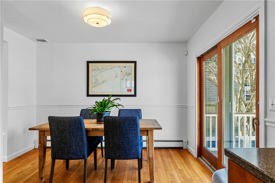 66 Merton Road Newport, RI 02840 - Photo 14 of 50