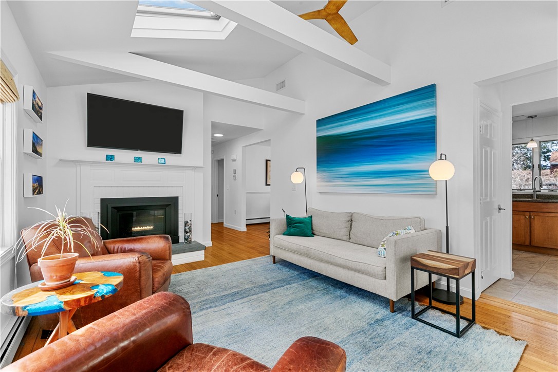 66 Merton Road Newport, RI 02840 - Photo 6 of 50