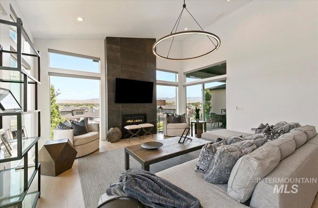 $1,499,000 | 800 East Ashbourne Lane, Eagle, ID 83616