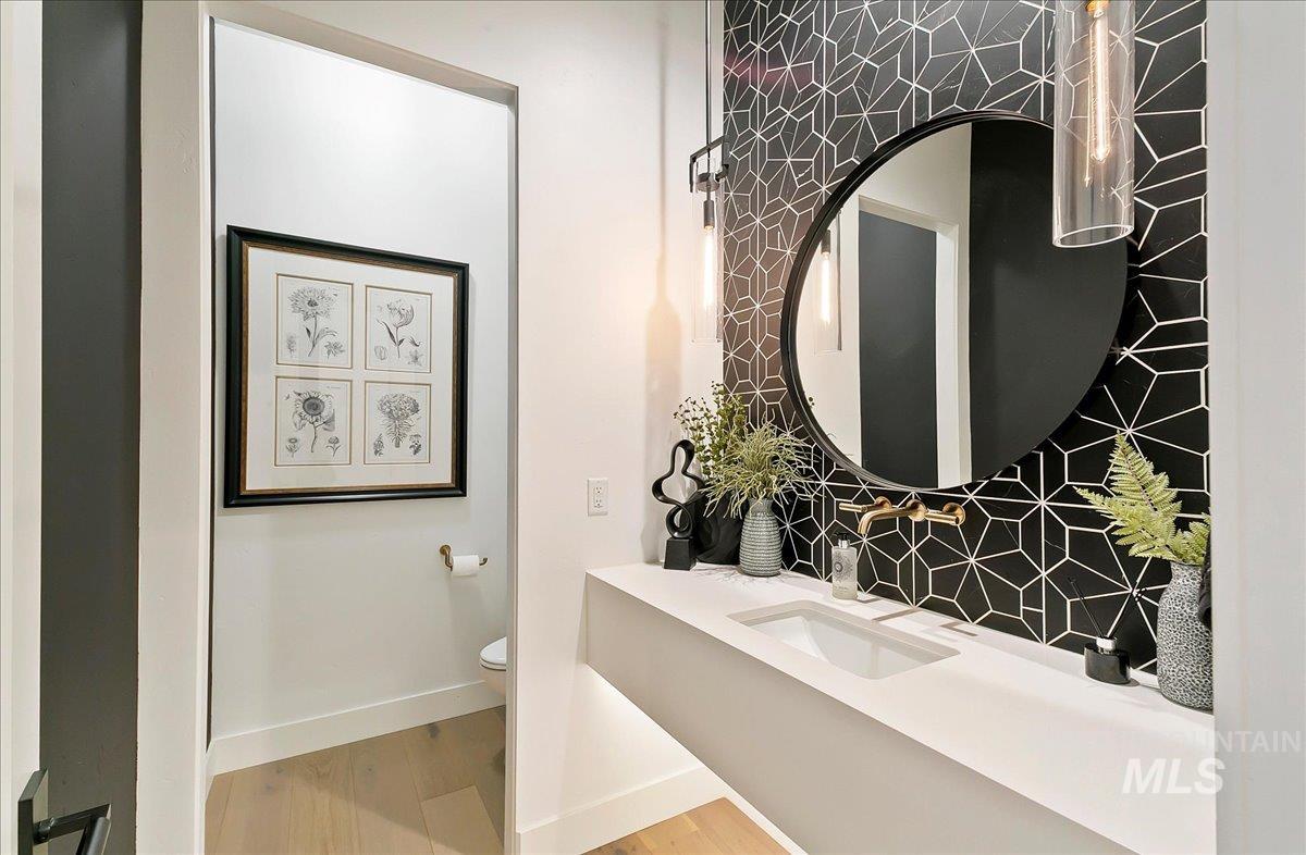 800 East Ashbourne Lane Eagle, ID 83616 - Photo 18 of 47