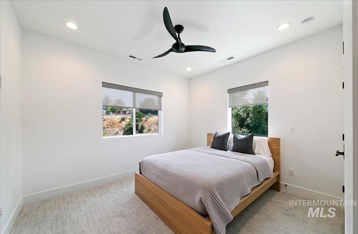 800 East Ashbourne Lane Eagle, ID 83616 - Photo 30 of 47