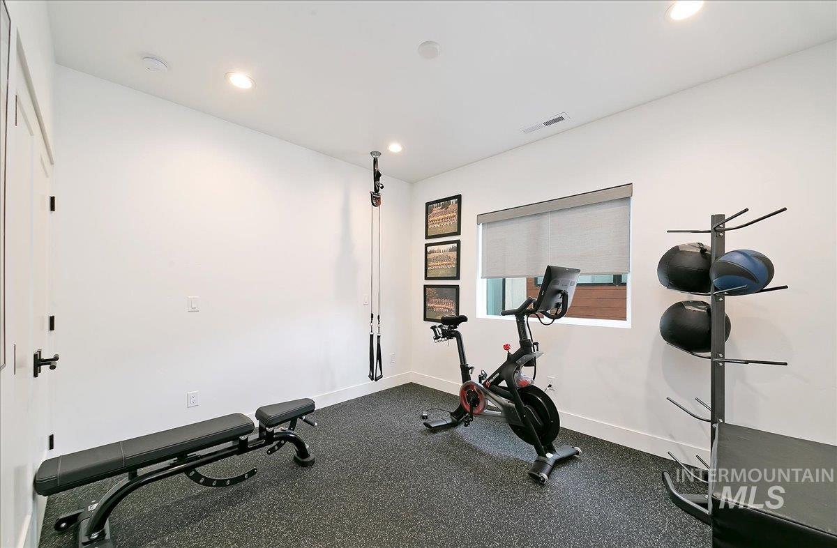 800 East Ashbourne Lane Eagle, ID 83616 - Photo 33 of 47