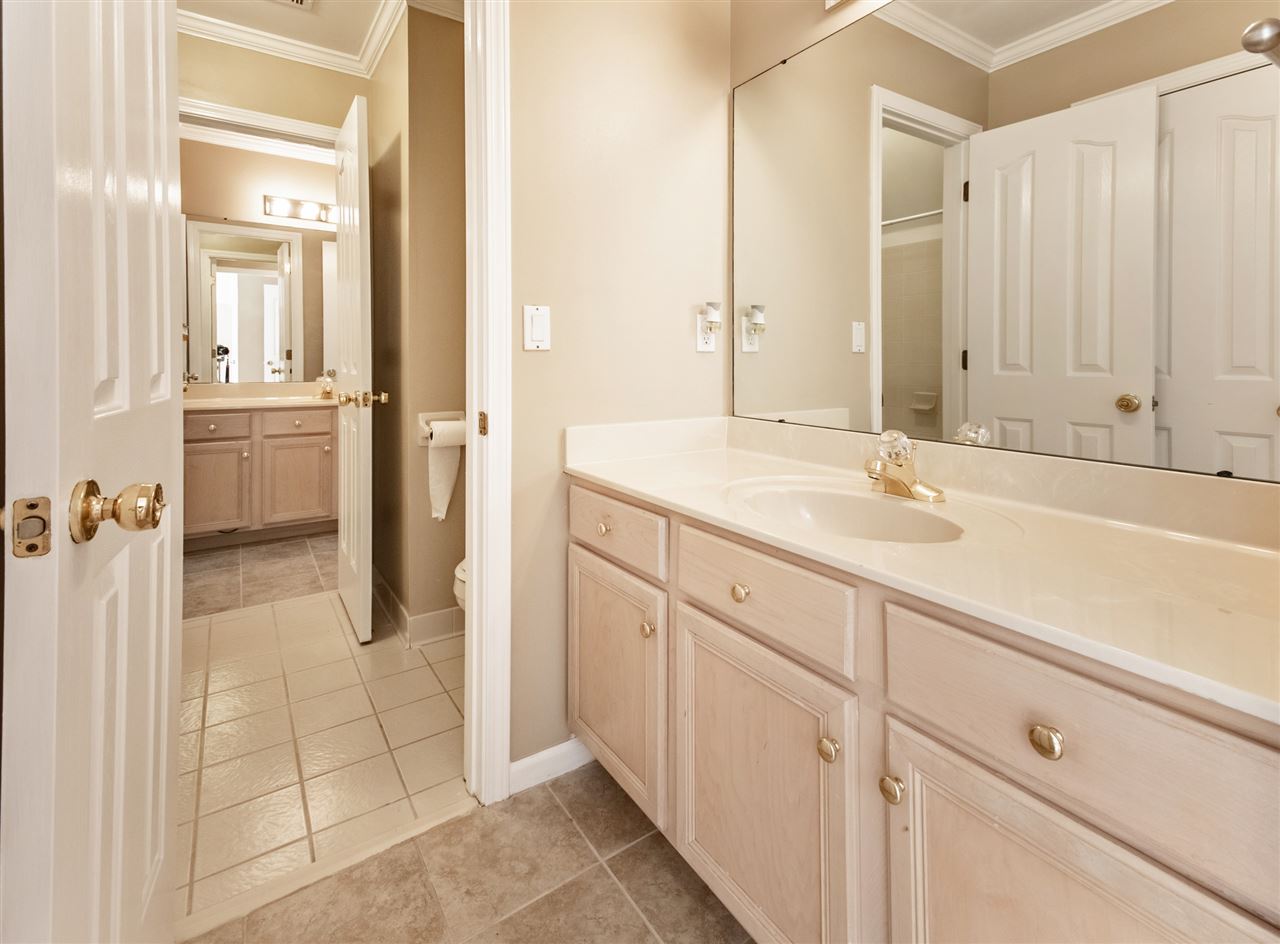 1880 Grovecrest Road Germantown, TN 38139 - Photo 20 of 25 Gallery Image 20