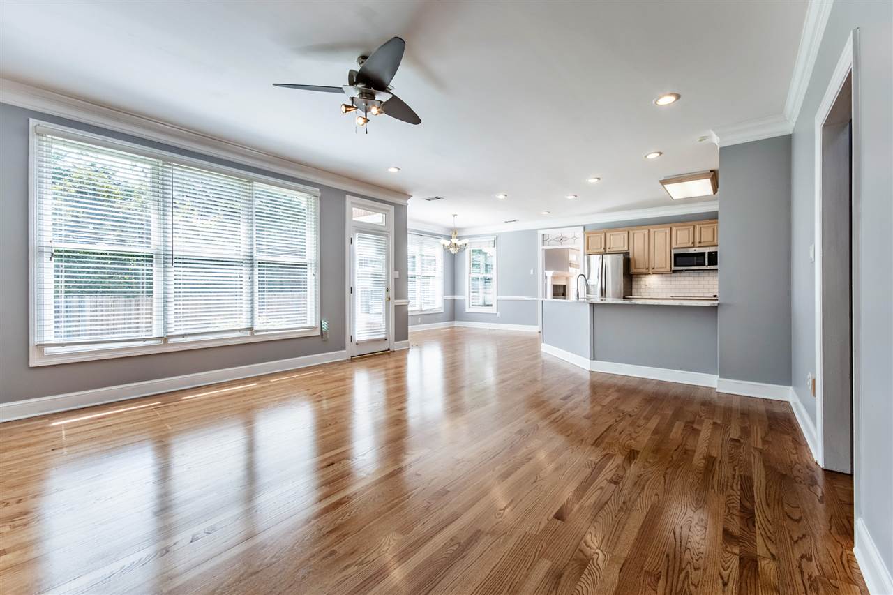 1880 Grovecrest Road Germantown, TN 38139 - Photo 10 of 25 Gallery Image 10