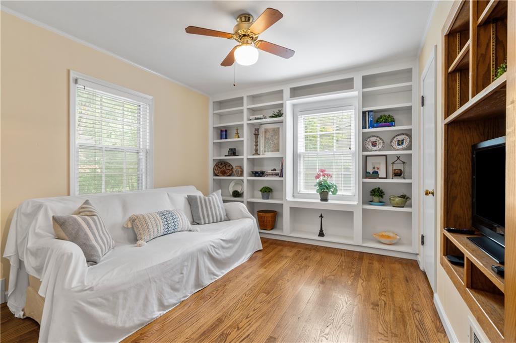 5307 Aberdeen Road Fairway, KS 66205 - Photo 18 of 36 Gallery Image 18