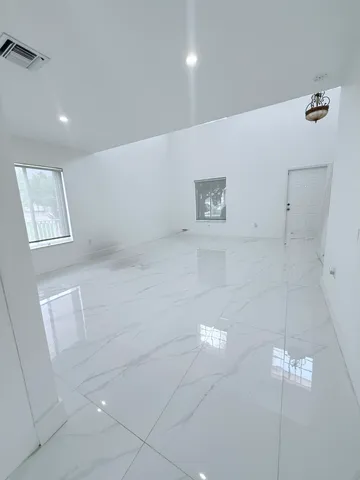 a view of empty room