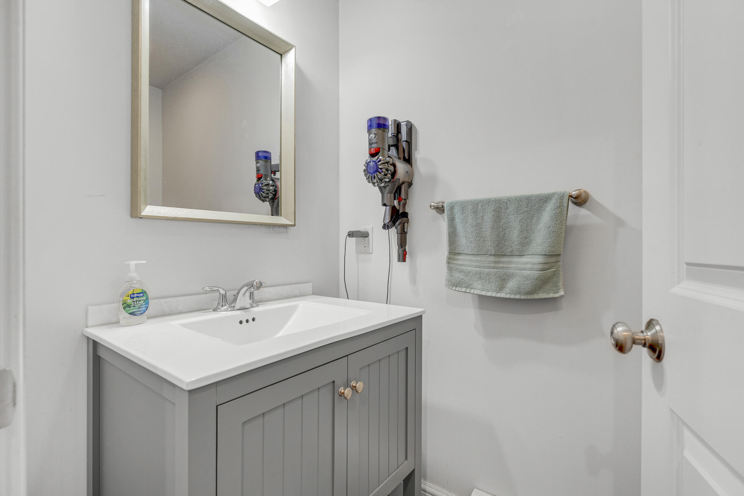 9 Summer Street Freeport, ME 04032 - Photo 31 of 93 9summer-45