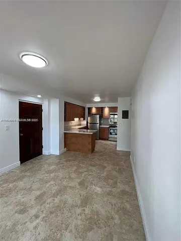 $2,750 | 1478 Northwest 1st Street, Unit 101, Miami, FL 33125