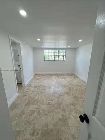 $2,750 | 1478 Northwest 1st Street, Unit 101, Miami, FL 33125