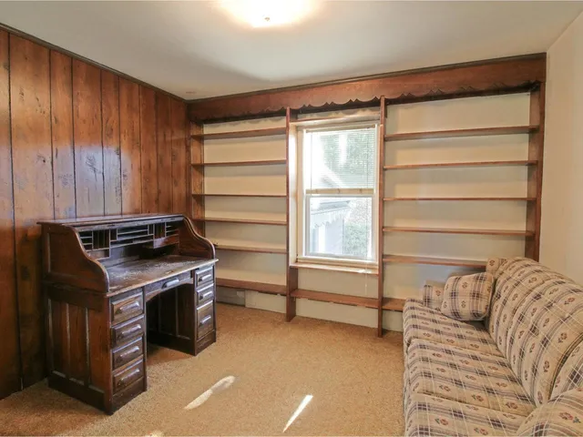 $469,000 | 112 Abnaki Avenue, Essex Junction, VT 05452