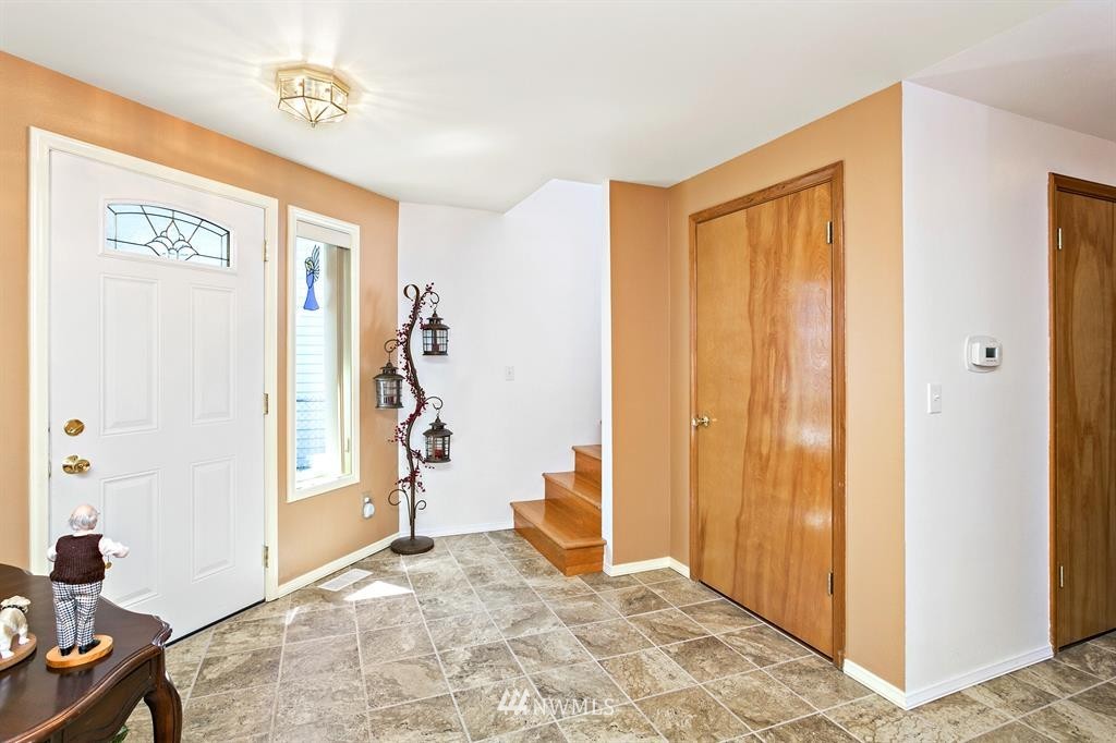 1720 Rockefeller Avenue Everett, WA 98201 - Photo 5 of 21