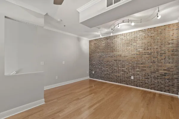 $3,195 | 1803 Broadway, Unit 108, Nashville, TN 37203