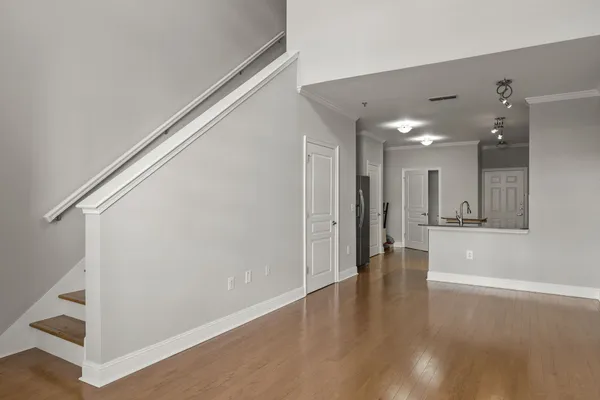 $3,195 | 1803 Broadway, Unit 108, Nashville, TN 37203