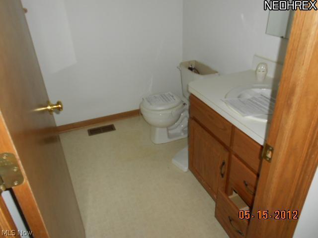 6881 Gar Highway Rome, OH 44085 - Photo 12 of 23