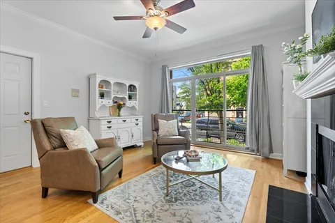 $599,000 | 2657 West Thomas Street, Unit 1E, Chicago, IL 60622