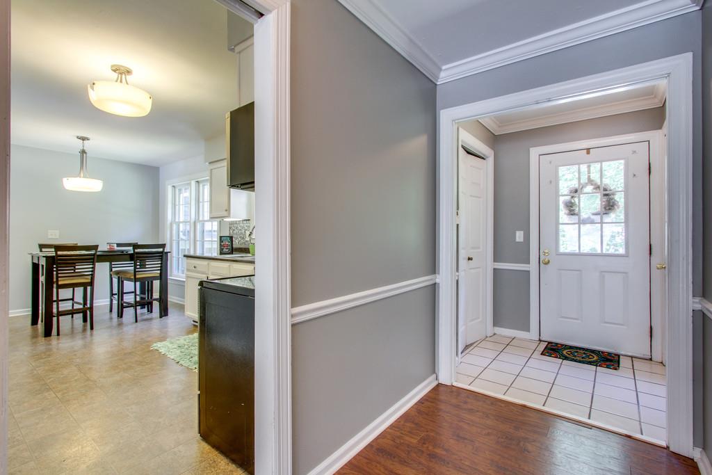 312 Lee Road Dickson, TN 37055 - Photo 3 of 29 Gallery Image 3