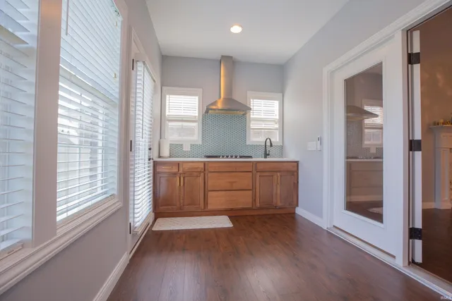 $615,000 | 3512 Udhe Court, Newburgh, IN 47630