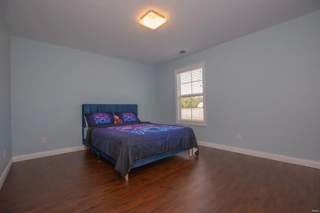 $615,000 | 3512 Udhe Court, Newburgh, IN 47630