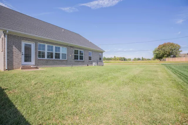 $615,000 | 3512 Udhe Court, Newburgh, IN 47630