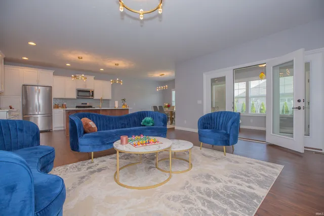 $615,000 | 3512 Udhe Court, Newburgh, IN 47630