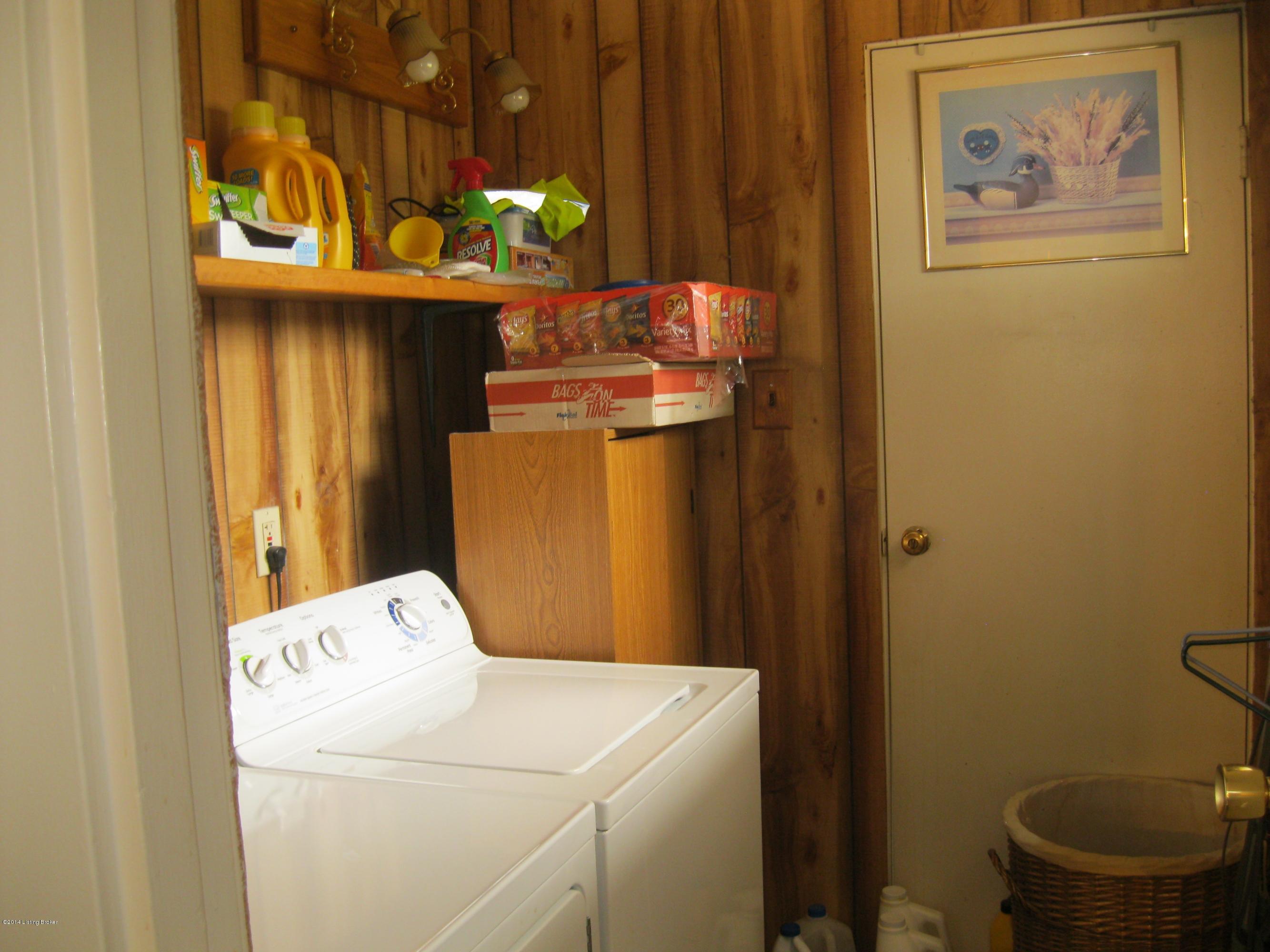 10503 Torrington Road Louisville, KY 40272 - Photo 13 of 23 IMG_1365