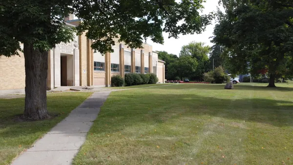 $450,000 | 410 City Road, Manchester, MI 48158