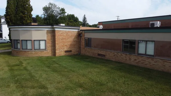 $450,000 | 410 City Road, Manchester, MI 48158