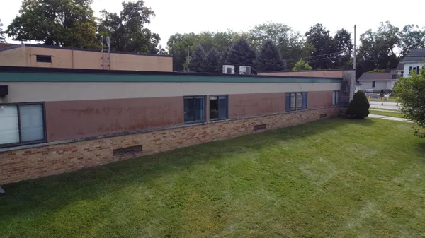 $450,000 | 410 City Road, Manchester, MI 48158