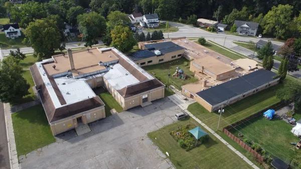 $450,000 | 410 City Road, Manchester, MI 48158