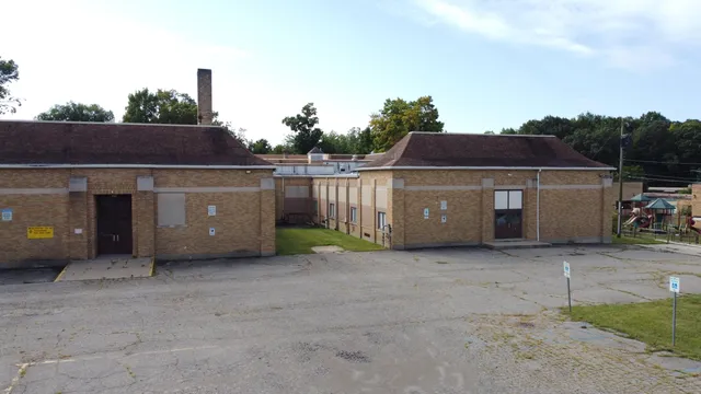 $450,000 | 410 City Road, Manchester, MI 48158