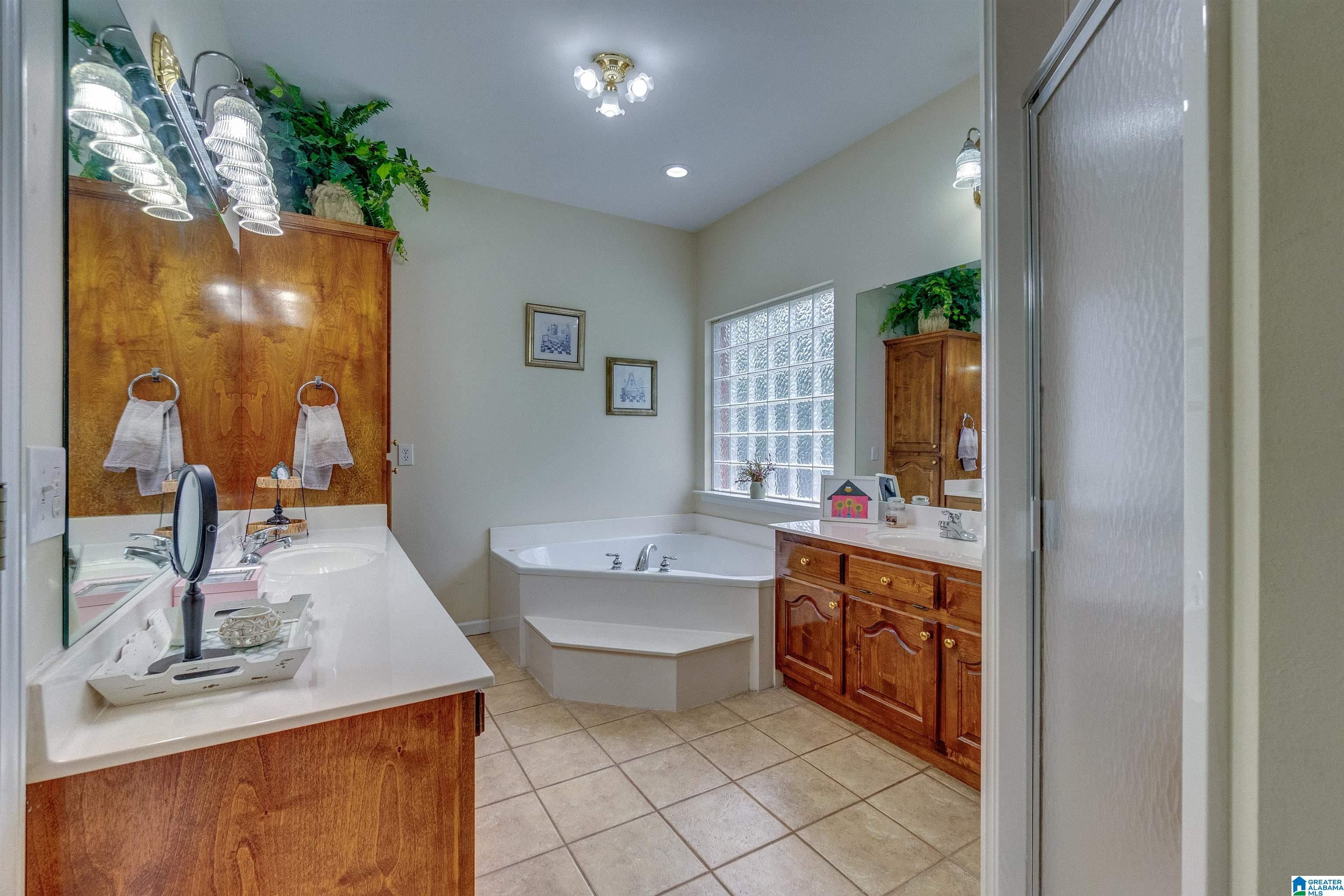 2565 Yellow Leaf Road Clanton, AL 35045 - Photo 27 of 53