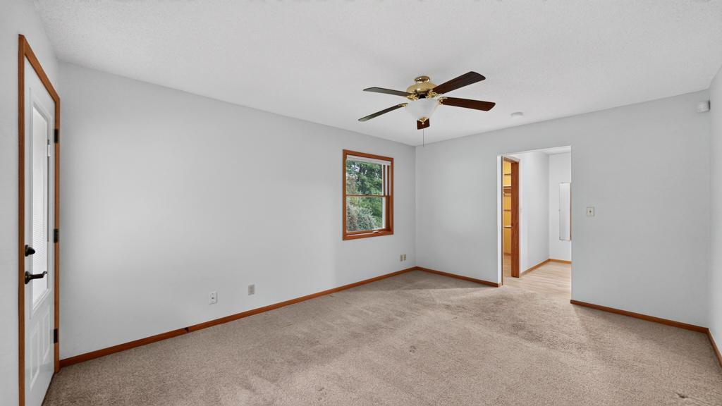 1613 Gilmore Valley Road Winona, MN 55987 - Photo 34 of 63