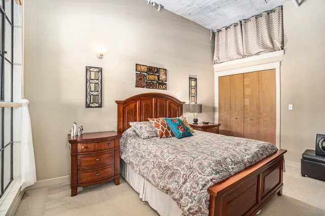 $729,900 | 105 West Danaher Street, Unit 201, Ludington, MI 49431