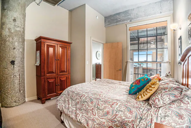 $729,900 | 105 West Danaher Street, Unit 201, Ludington, MI 49431