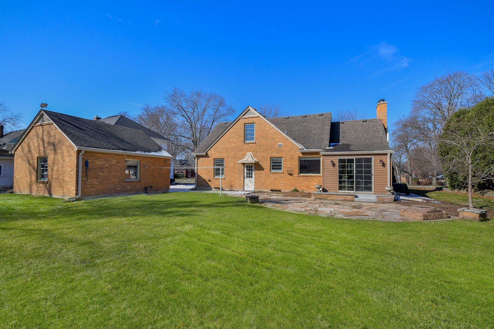 1031 North Spring Street Elgin, IL 60120 - Photo 28 of 28