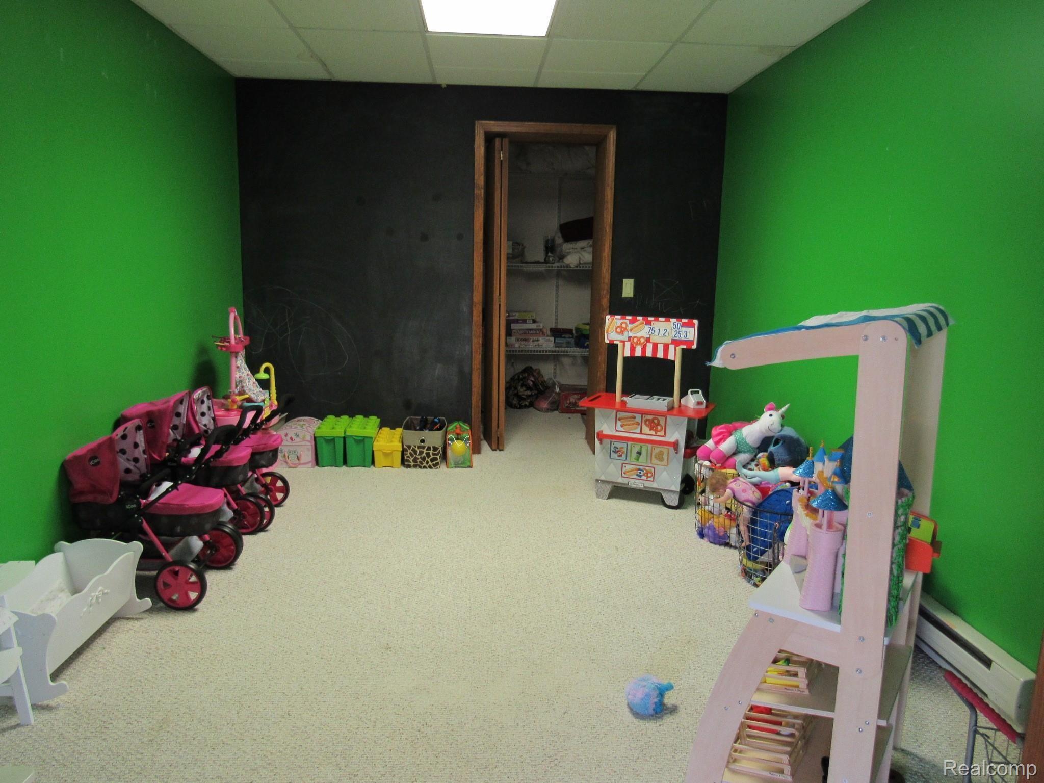 4883 Burgess Road Pinckney, MI 48169 - Photo 46 of 55 IMG_2619.JPG