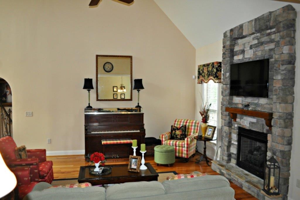 605 Belle Terre Court Inman, SC 29349 - Photo 4 of 21 Gallery Image 4