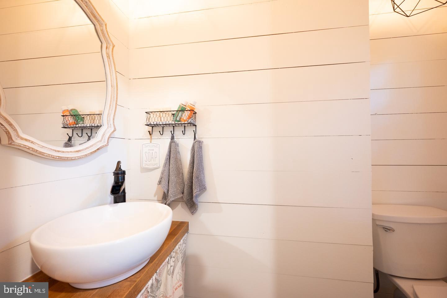 809 Green Lane Secane, PA 19018 - Photo 27 of 79