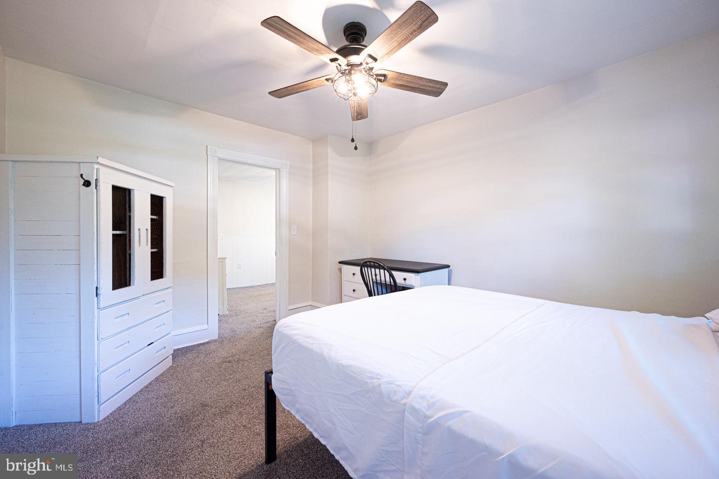 809 Green Lane Secane, PA 19018 - Photo 44 of 79