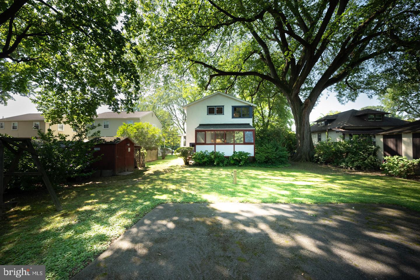 809 Green Lane Secane, PA 19018 - Photo 49 of 79