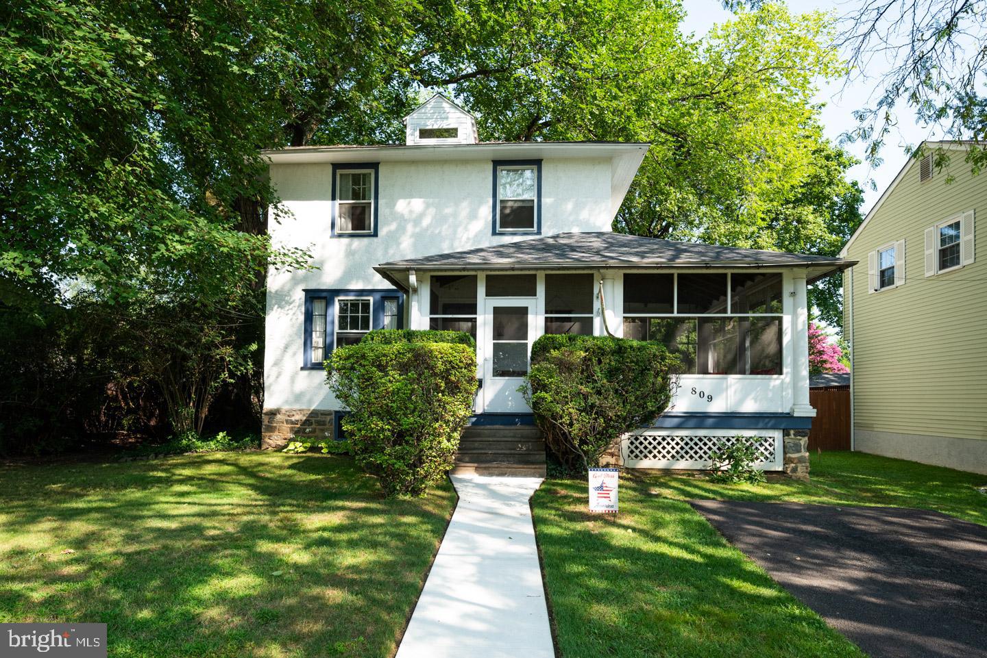 809 Green Lane Secane, PA 19018 - Photo 5 of 79